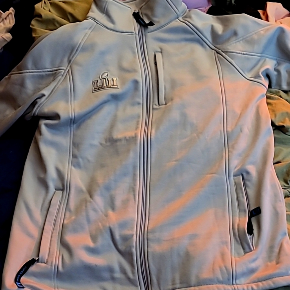 Super bowl 52 zip up like new make offer!